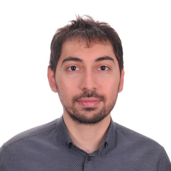 Hakan Emiralioğlu	 - Advanced Lead Engineer